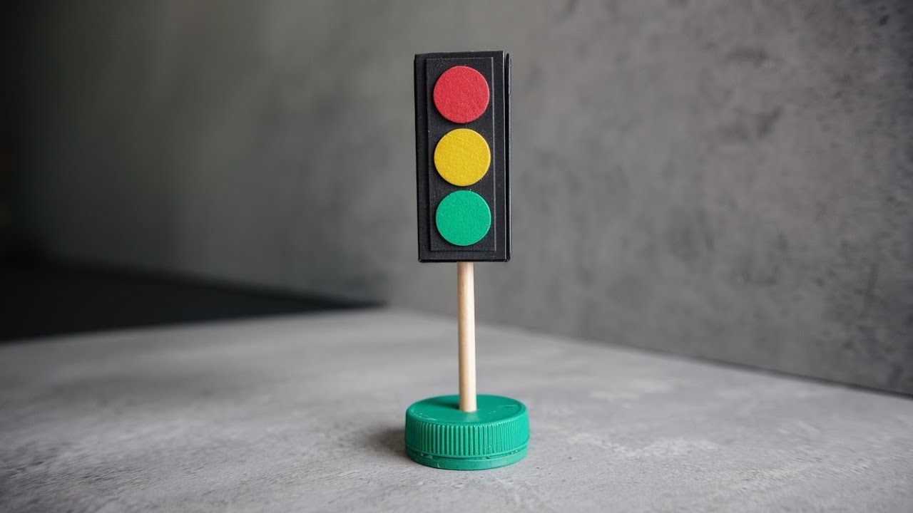 HOW TO MAKE TRAFFIC 🚦 LIGHT FROM MATCH BOX | YOU CAN MAKE TWO FROM ONE MATCH BOX | G.K ART'S