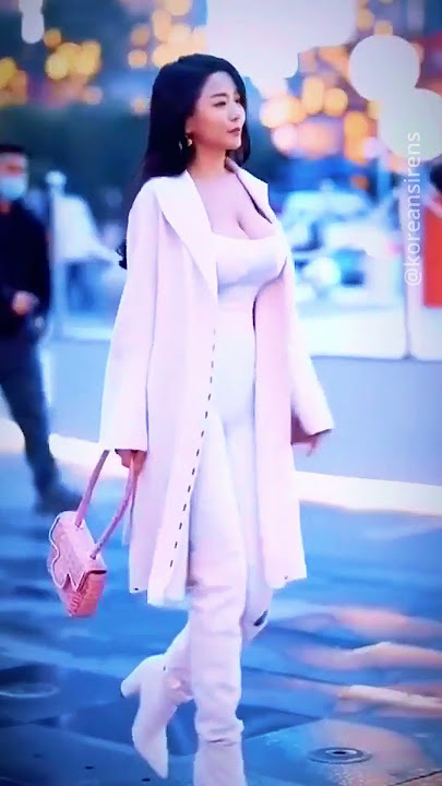 Street Beautiful Korean Model FanCam  #fancam #여자모델 #koreansirens #레이싱모델 #모델포즈