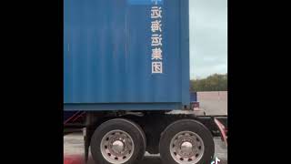 How to hook up to a container chassis in 4 Easy steps. @CanalTruckForce