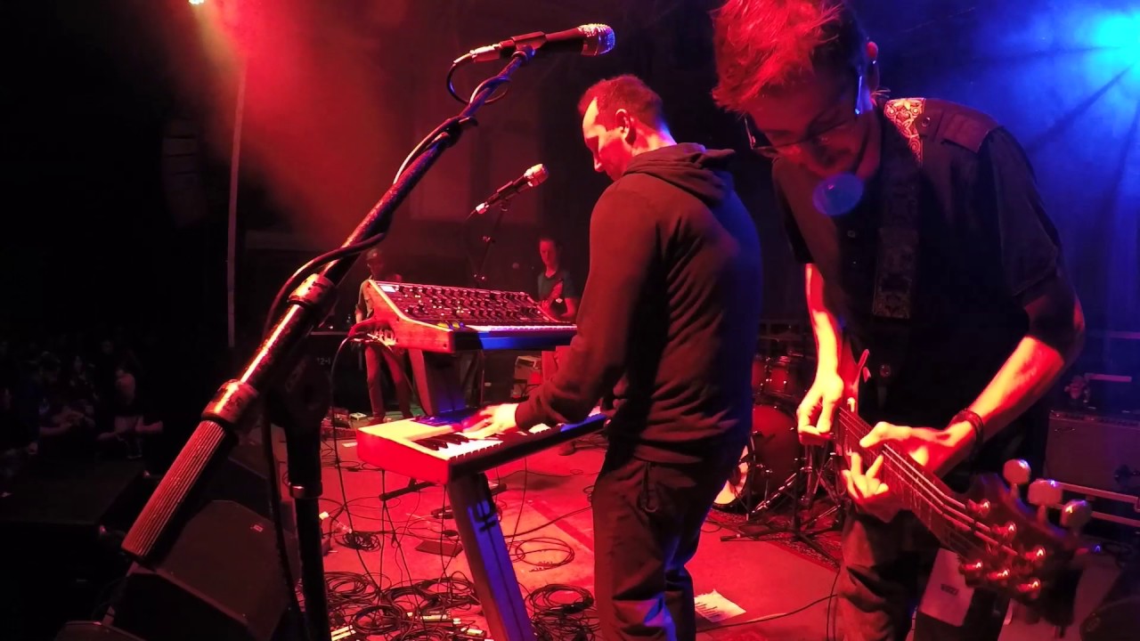 "Kid Charlemagne" LIVE ft. Vinnie Amico (moe.) and Joel Cummins (Umphrey's Mcgee) YouTube