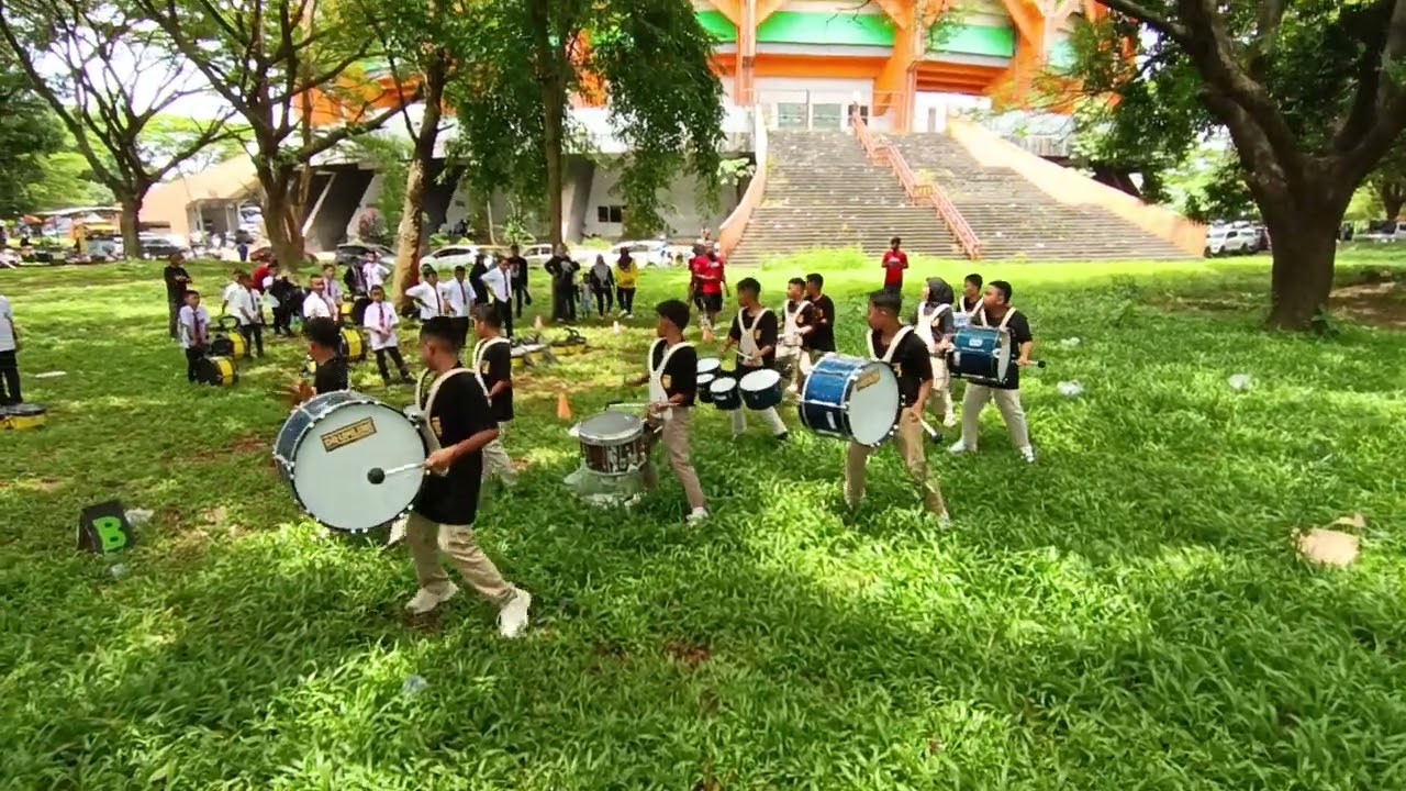 Parking Lot Drum Beatle AMBC 2025 || SDN 11 WATAMPONE VS SDN 18 KALOSI