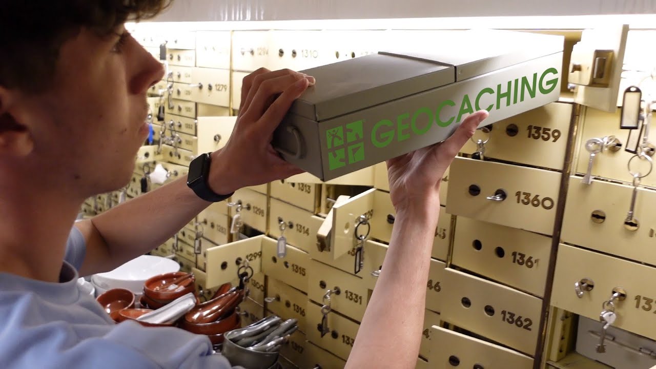 EEN KLUIS ONDER DE STAD! (geocaching)