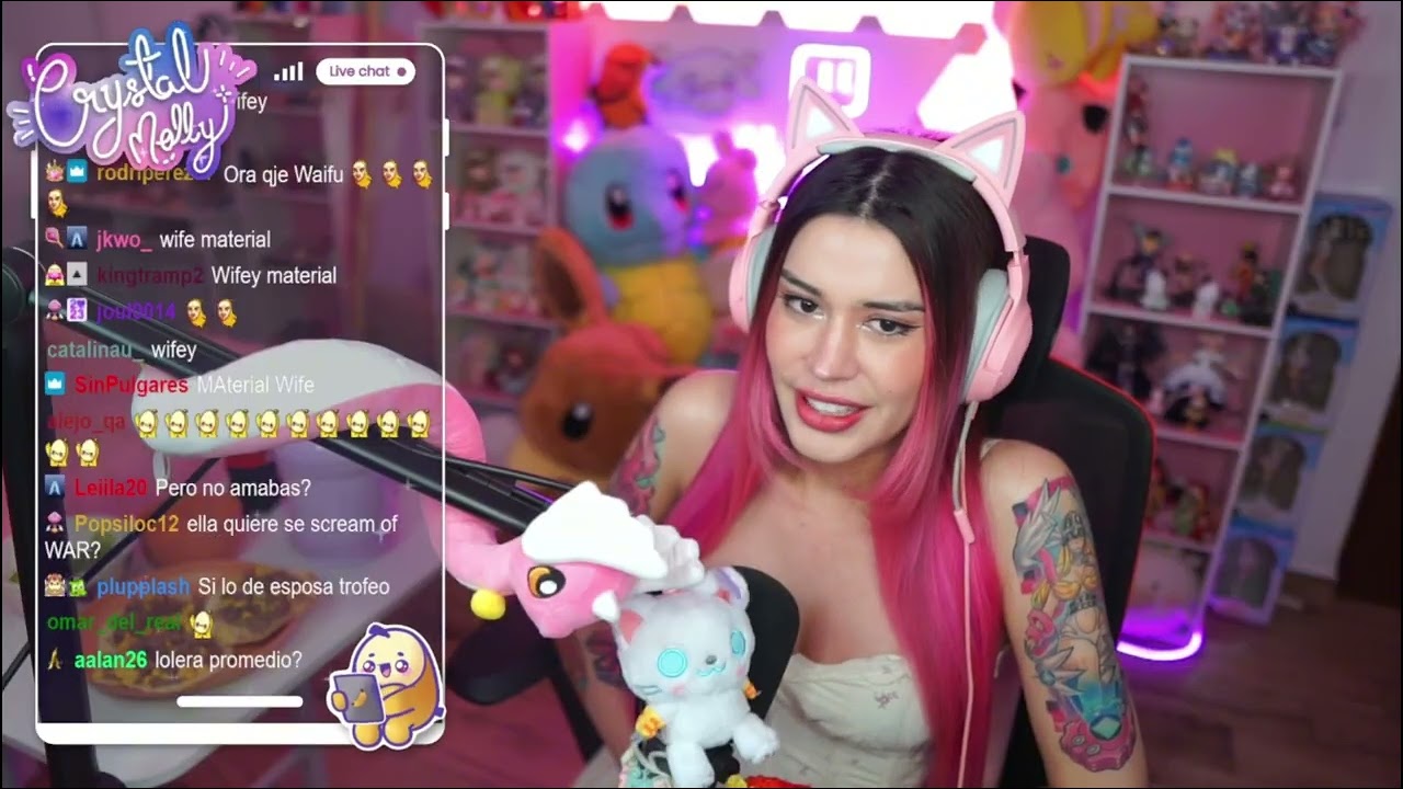 Crystal Molly habla del Ramo de flores que le regalo Arguzz