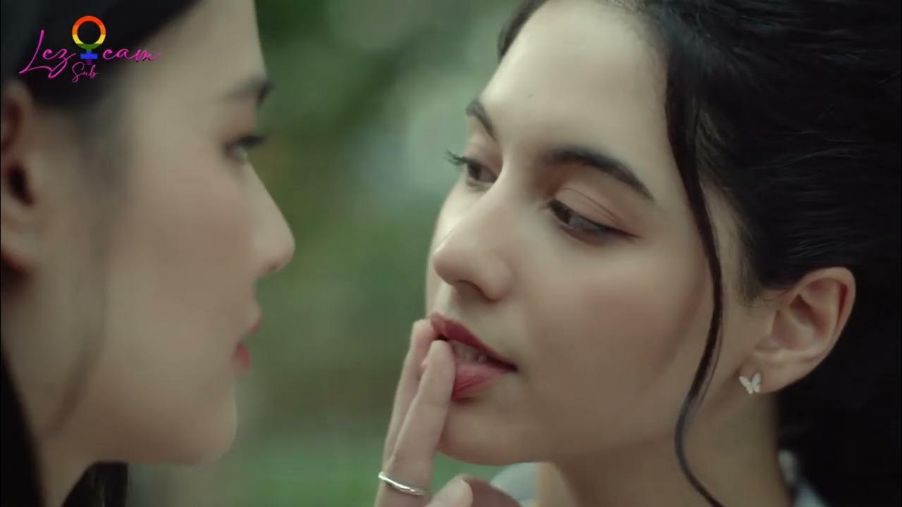 Music Video ROLLER COASTER (OST the Series รักขบวนนี้หัวใจเกือบวาย) - SILVY [Traduit en Français]