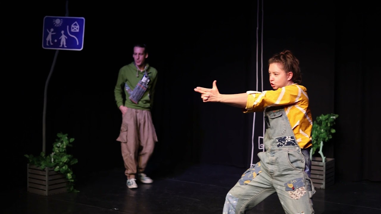 Trailer (R)ausgerutscht