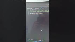 Celebrity Ejercicio 01 con Python ¿cómo usar el input? Profile