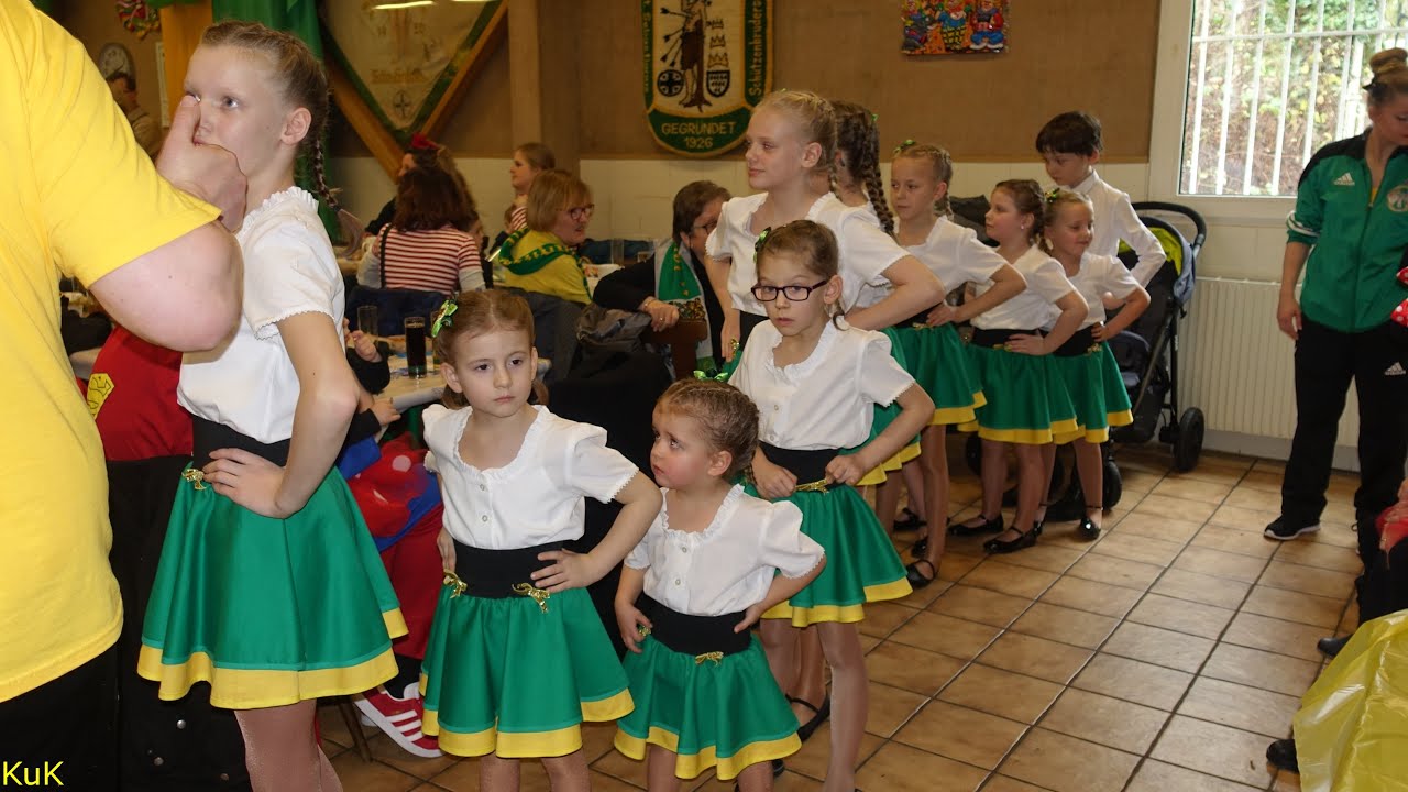 Kinderkostüm-Sitzung der KG 