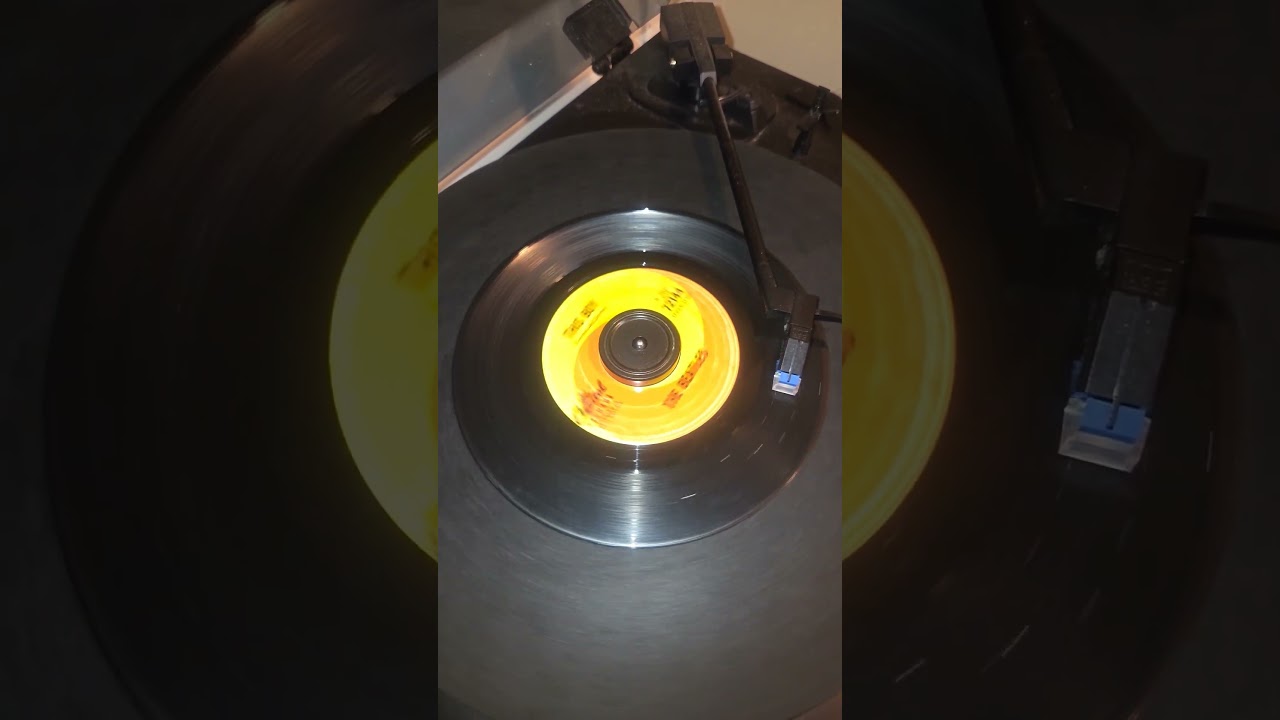 The Beatles - This Boy (1963)