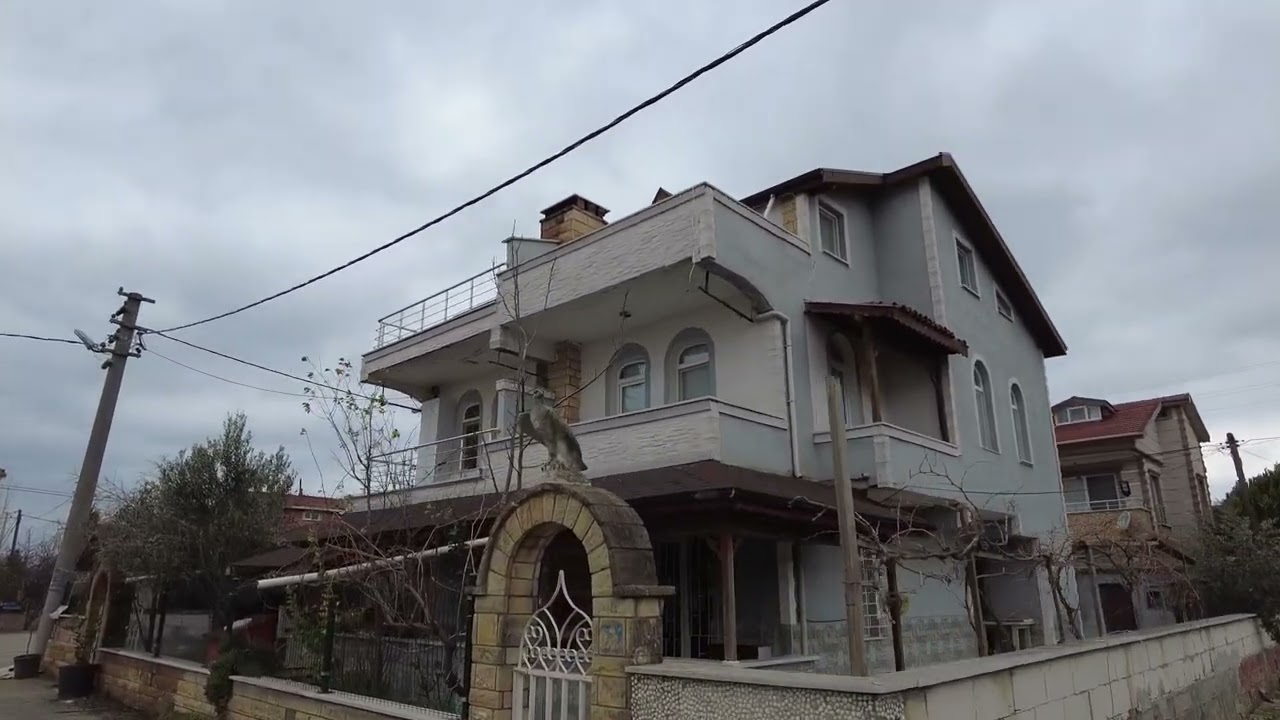 MARMARAEREĞLİ YENİÇİFTLİK mahalle turu. Denize doğru yürürken çevreyide keşfettik. Ben buraya aşığım