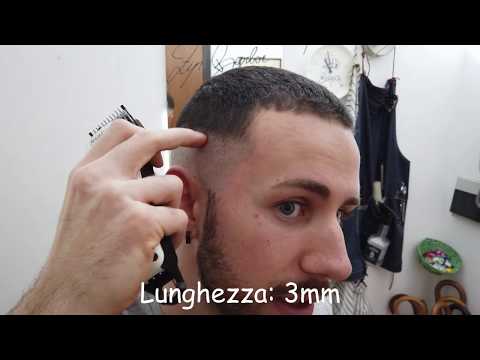 Video: Come creare capelli lunghi scalati (con immagini)
