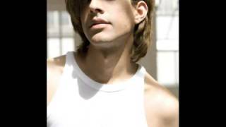 Omani Model Kamil Al-Hinai