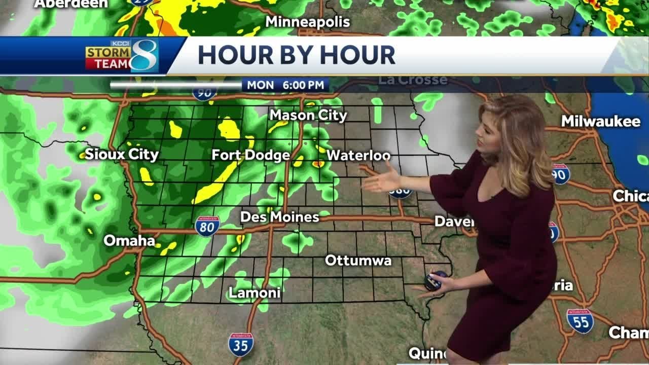 Storm chances return Monday evening - YouTube