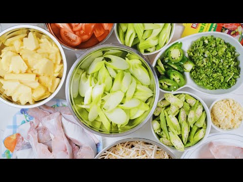How To Make Canh Chua Ca - Vietnamese Sweet and Sour Fish Soup (Mom's Recipe)