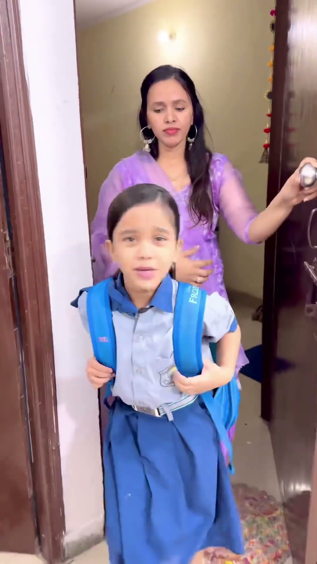amaira ko mummy n diya surprise ? #shorts #thegeetagurjar