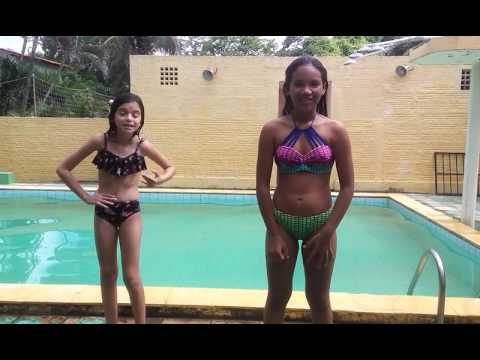 Desafio fale qualquer coisa na piscina com a minha amiga anna julia