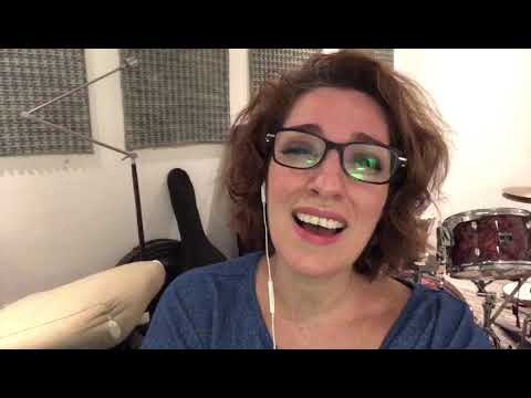 Ligia Piro nos canta las buenas noches