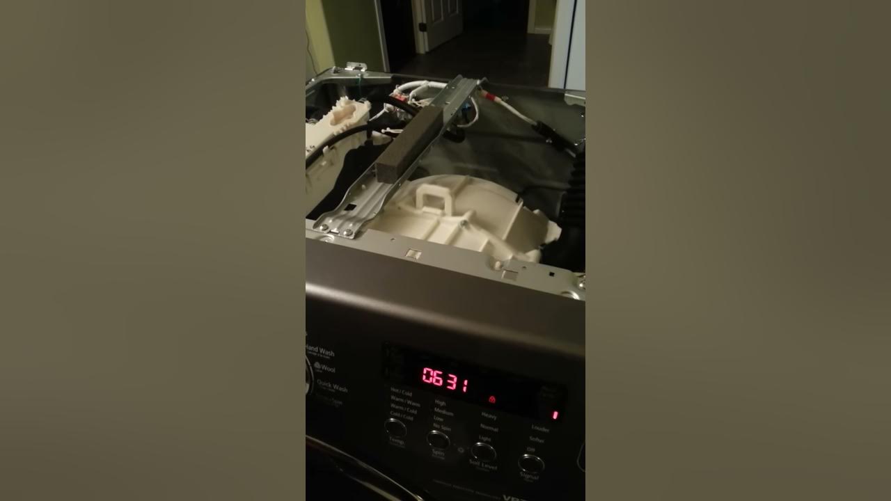 Samsung WF350 washer knocking on full spin speed YouTube