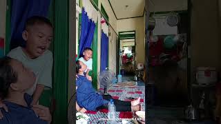 Kita Intip Si Bocil Yg Mau Ciumam.