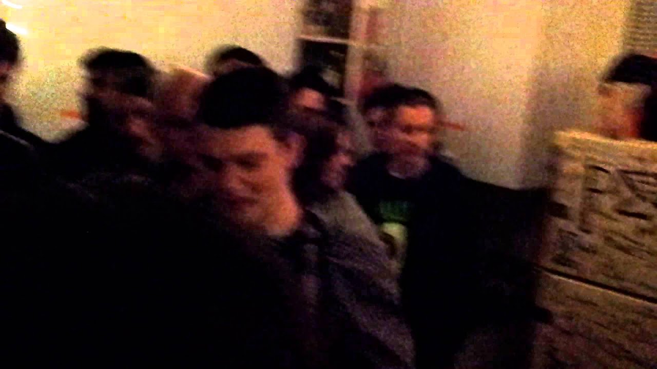 Momfoot - Joint Sesh