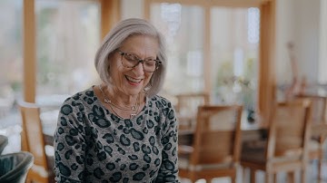 Blind artist uses Echo Show Assistive Device - Accessibility