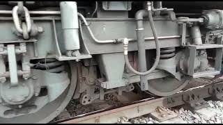 Terrifying Moment: Indian Goods Train Wheel Slips! 😮 screenshot 1