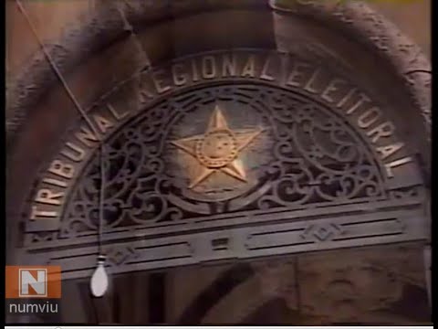 1995 - FUNCIONÁRIOS FANTASMAS NO TRE/RJ, 880 RECEBEM, MAS POUCO MAIS DE 400 APARECEM PARA TRABALHAR