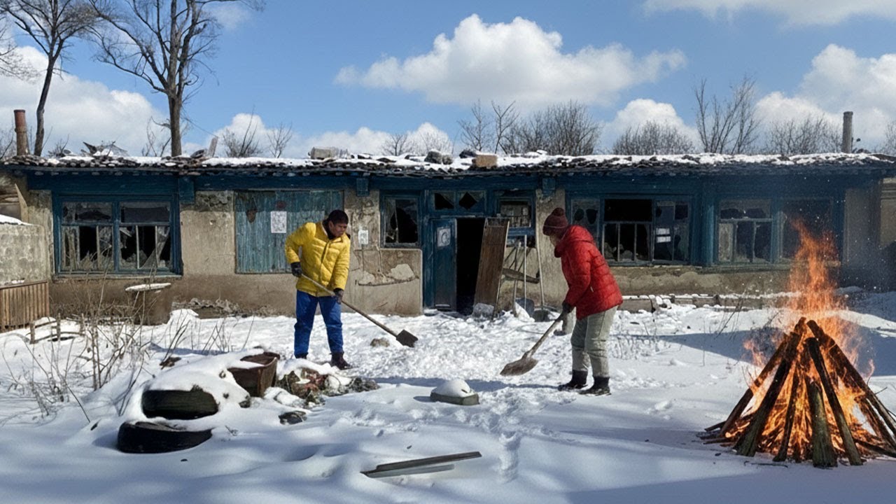 Struggling Newlyweds Transform a 30-Year-Abandoned House Into a Cozy Garden Home