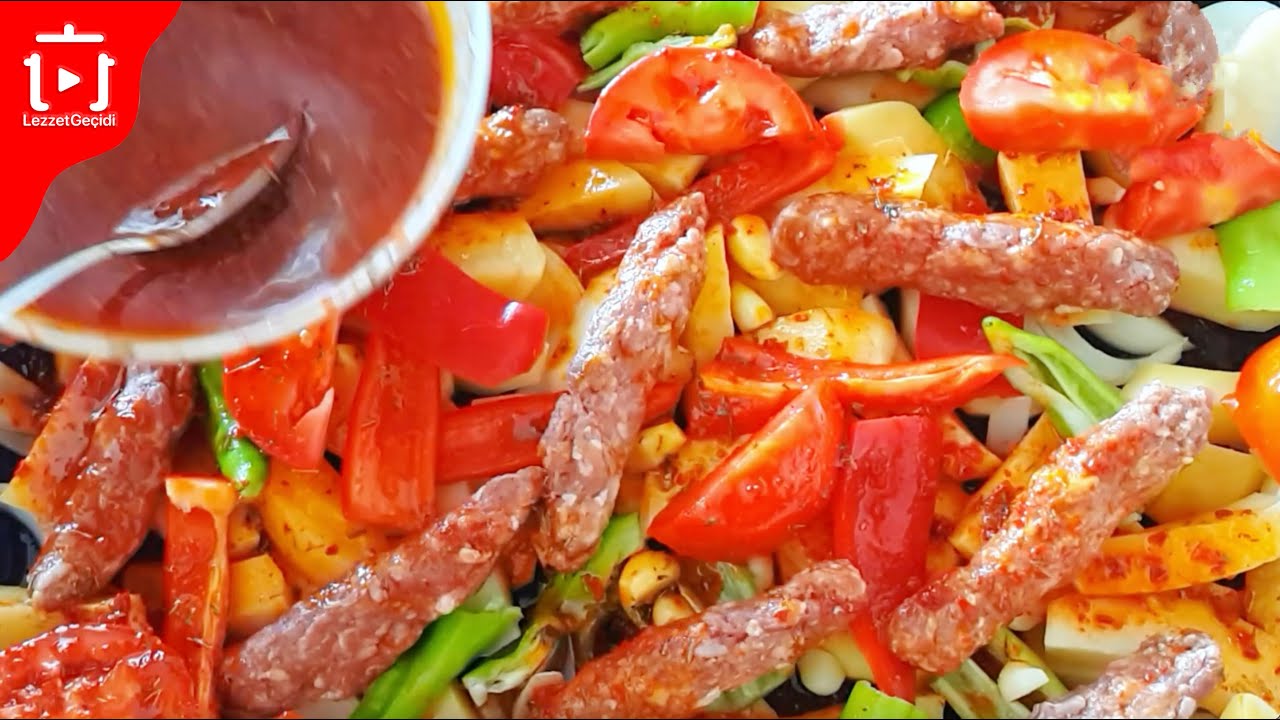 5 DAKİKADA HAZIRLANAN EN KOLAY İFTAR YEMEĞİ 😋 FIRINDA KÖFTE PATATES TARİFİ - LEZZET GEÇİDİ