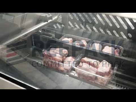 Confezionamento pollo fresco su termosigillatrice automatica ReeMaster 600 thumbnail