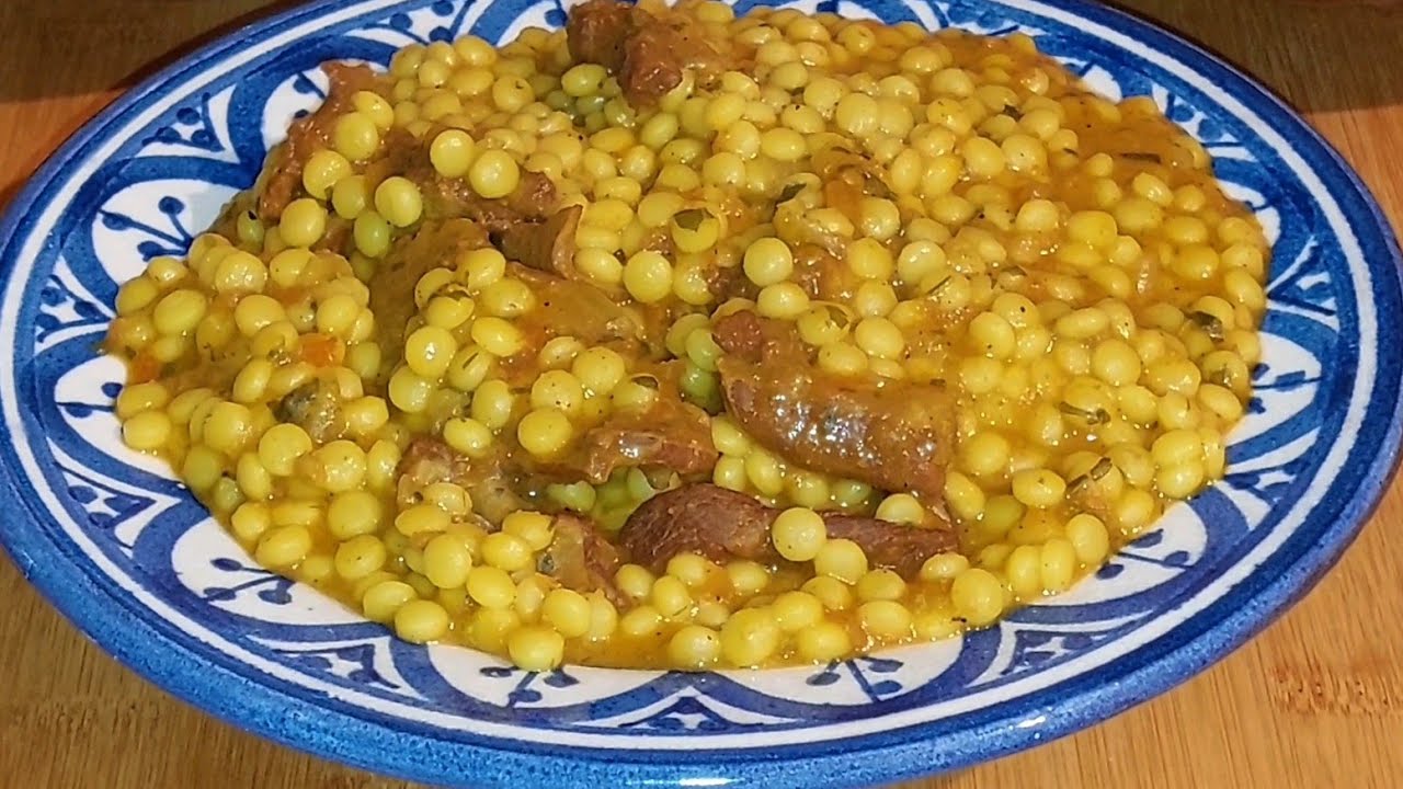 أكلة شتوية دافئة سهلة وسريعة 😉 محمصة بالقديد منسمة بشكل هائل لي جربها ان شاء الله غتعجبو 😍😍👌👌