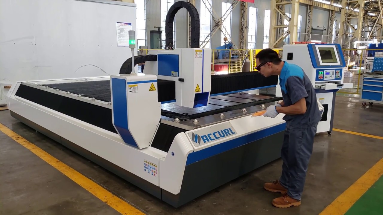 ACCURL Manufacturer 1000w IPG Fiber CNC Laser Cutting Machine for