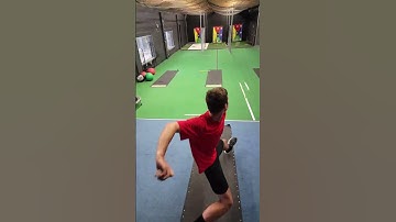 What Do You See?? RH College Pitcher Knuckle Ball Change Up Pitch (Slow Motion)