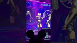 20200117 ITZY showcase LA Apple whisper challenge Yeji focus