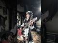 中学の頃からベース弾いてたからMVでも弾いてみた!🎸 #tiktok #イロニア