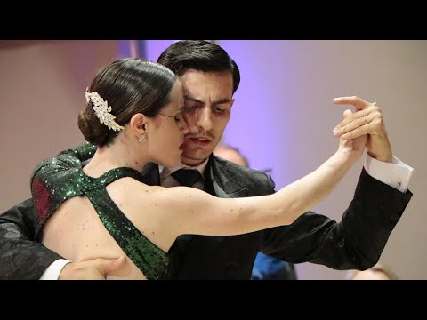 Camila Rocha y Kelvin Cal  Tango Nada Mercedes Sosa y María Graña