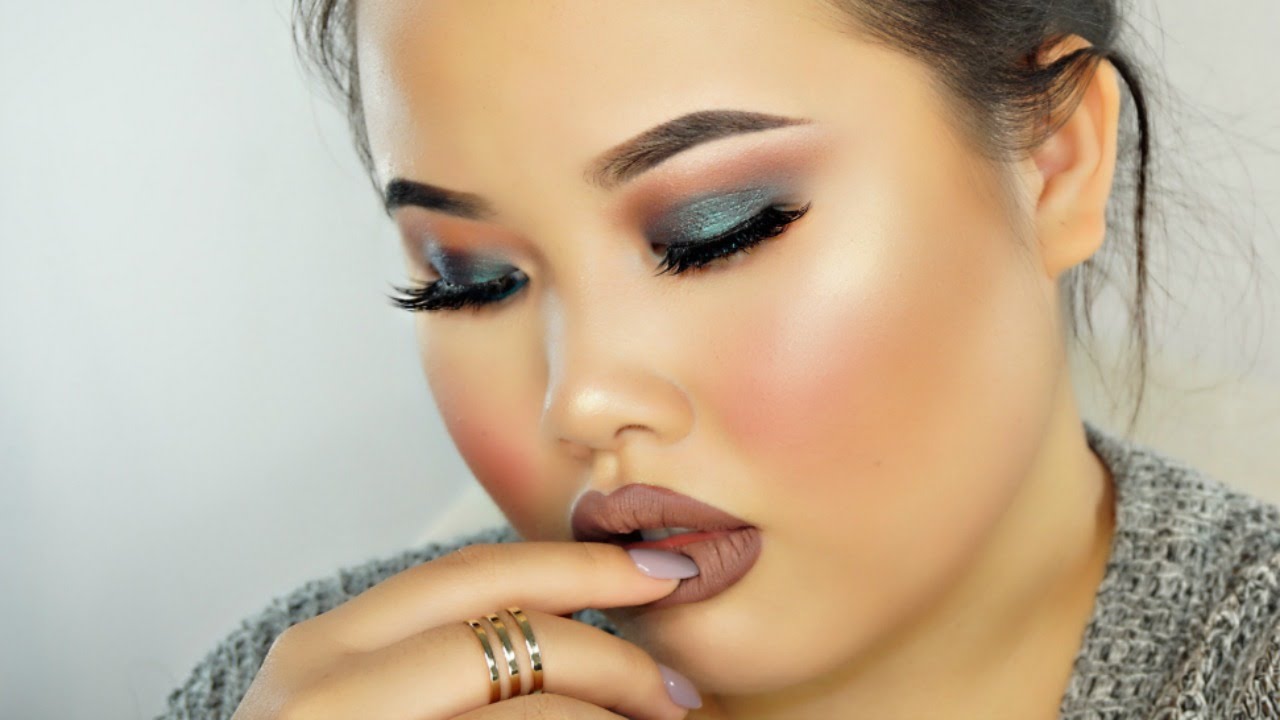 Holiday Makeup Tutorial: Festive Pop of Color | KIM THAI