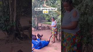 Whatโs going on here ๐ณ๐คฃ #youtubeshorts #funny #comedy #movieclips
