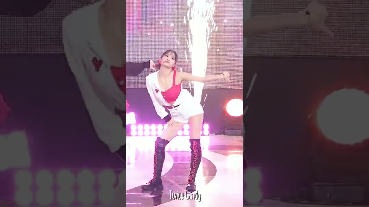 TWICE 트와이스 MOMO 모모 FANCAM SCIENTIES | MBCKpop 211120