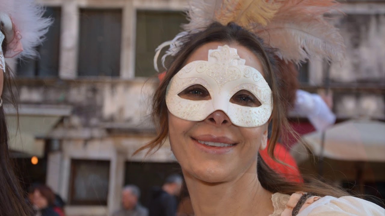 Venice Carnival.Portraits.  Chris Summerfield Travel Photography