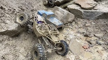 Is This Axial Ryft the ultimate 4x4 rock bouncer? I think it’s amazing all around