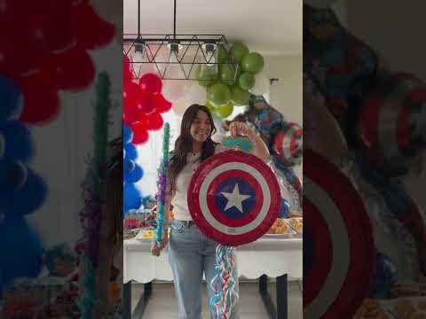 Party Expert Avengers Piñata How To Fill A Piñata Tutorial Piñata Avengersparty Piñataparty 