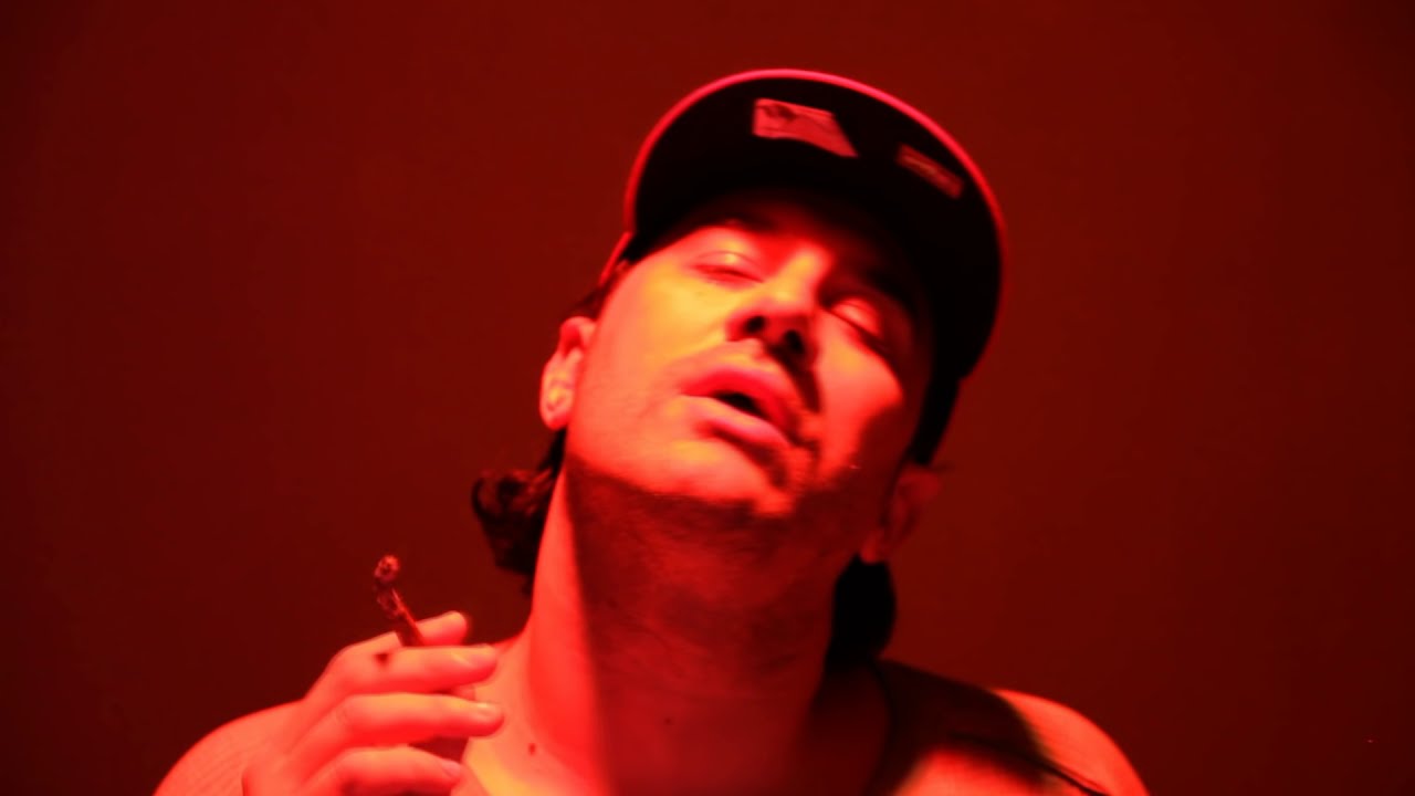 CANEDA - MICKEY & MALLORY ( STREET VIDEO )