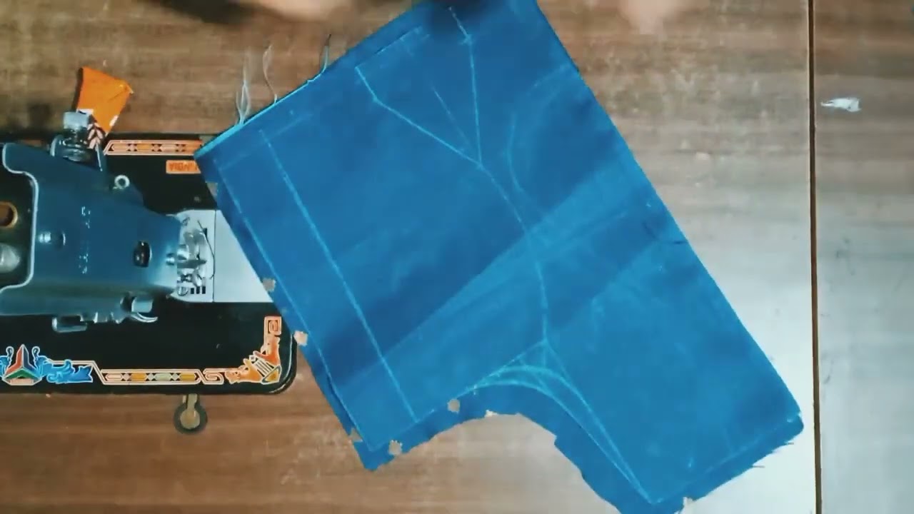 Last blouse design back neck /blouse design #blouse #blousedesign #blousecutting #blousepattern