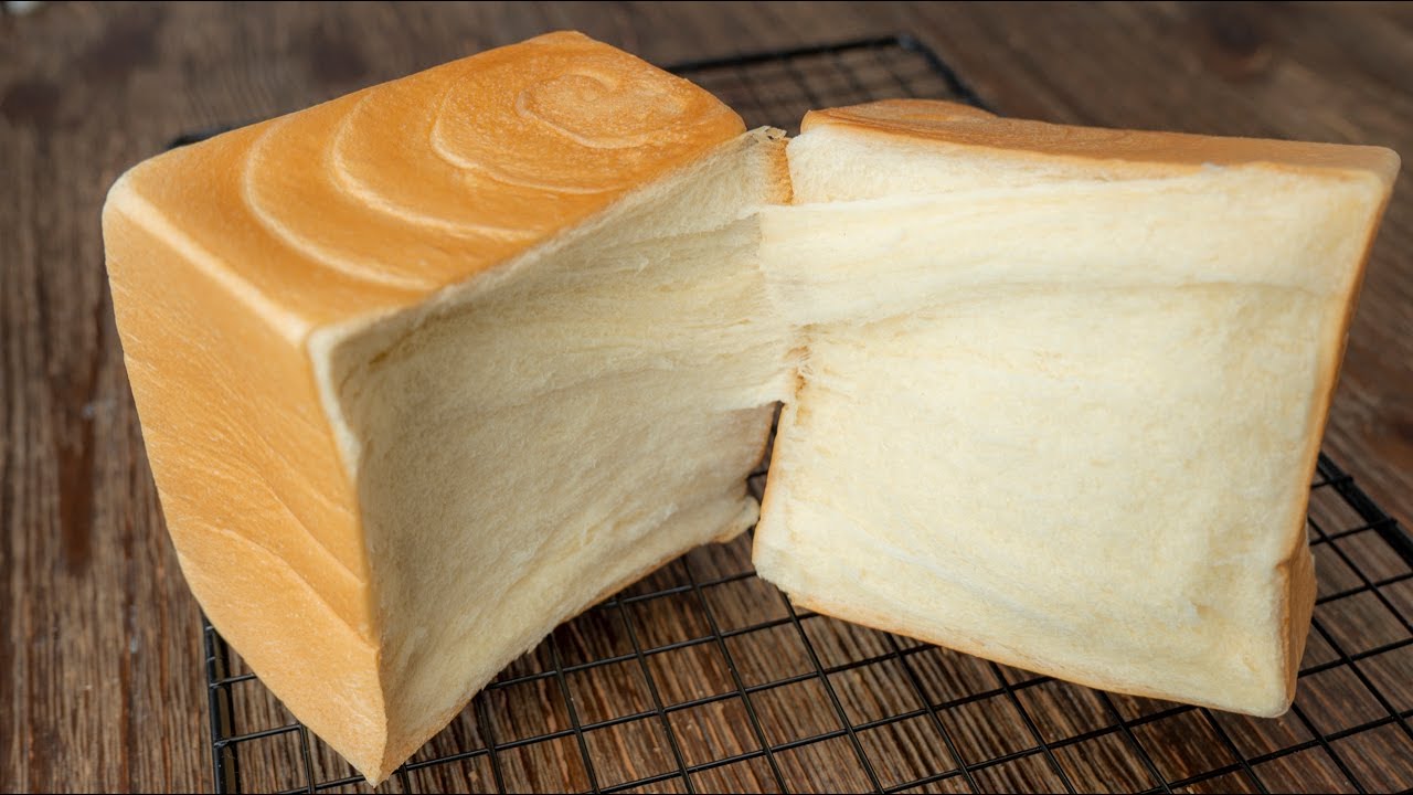 Всего за одну расстойку вы можете получить этот супермягкий хлеб, который можно отрывать друг от дру