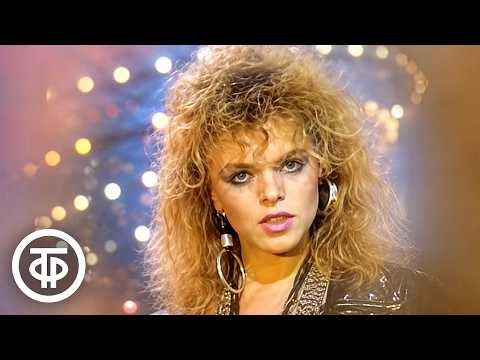 Лариса Долина "Маленькая женщина" (1989)