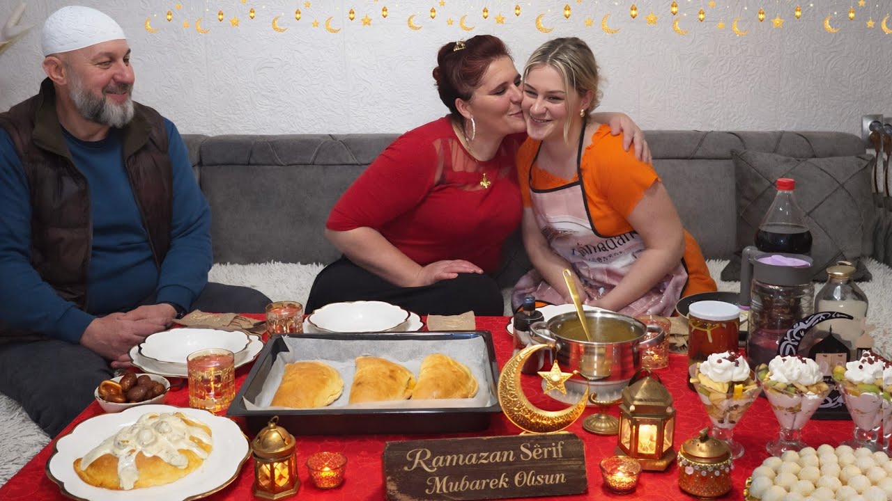 9.dan iftara🌙 Imamo razlog za sreću🥰 Punjene pogačice i desert⭐️