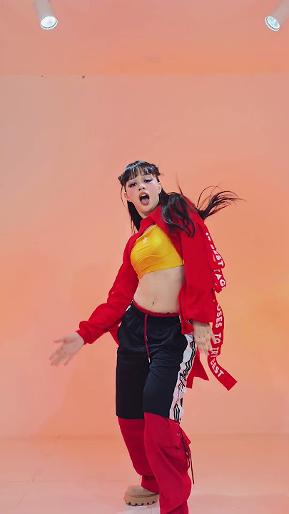 BABYMONSTER - ‘HOT SAUCE’ dance cover @BABYMONSTER #BABYMONSTER #베이비몬스터 #HOTSAUCE #shorts #kpop