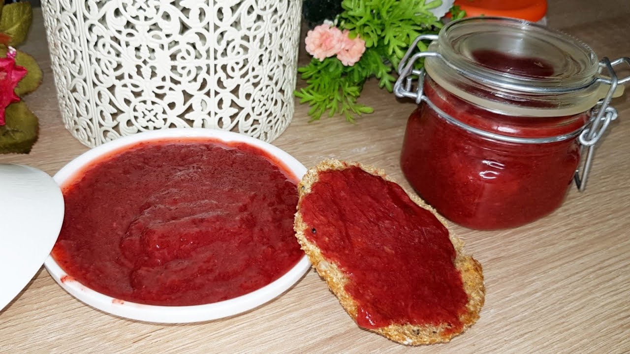 غادي تاكليه بالملعقة 😜 مربى الفراولة صحي بحبوب الشية بدون سكر👌 Confiture de fraises HEALTHY