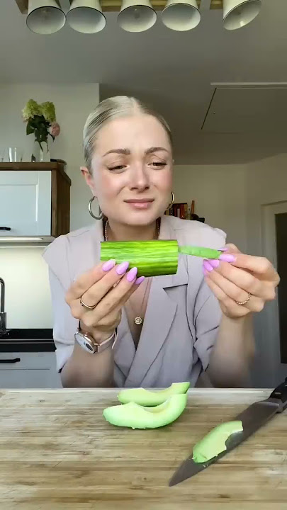 I had to give this „CUCUMBER SUSHI“ a try