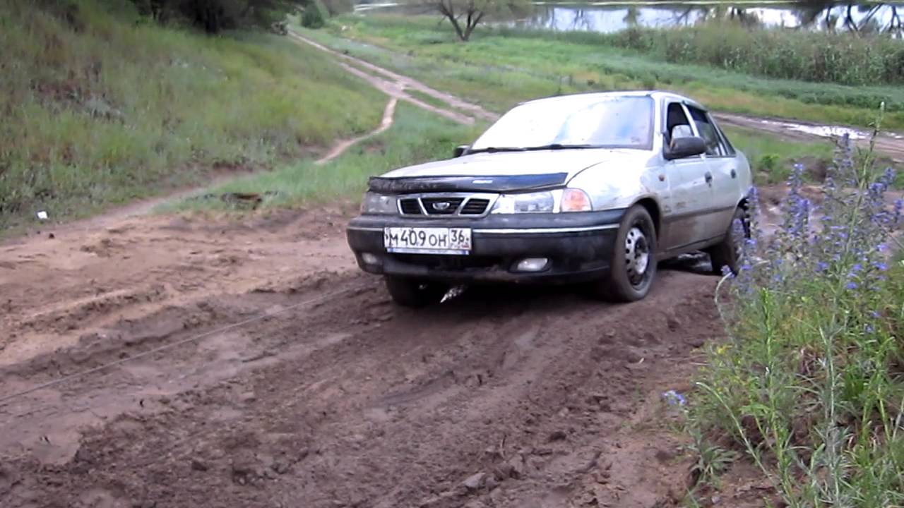 Нексия на посадке